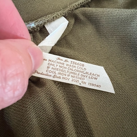 NWOT Matilda Jane Olive Side Slit SPRING THING Pull On Casual Pant / Small - Picture 6 of 11